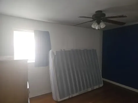 16339 Dobson Avenue South Holland IL 60473