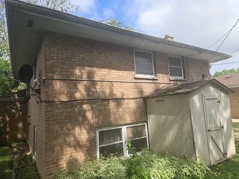 16339 Dobson Avenue South Holland IL 60473