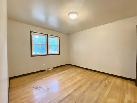 16428 Wabash Avenue South Holland IL 60473