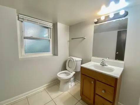 16428 Wabash Avenue South Holland IL 60473