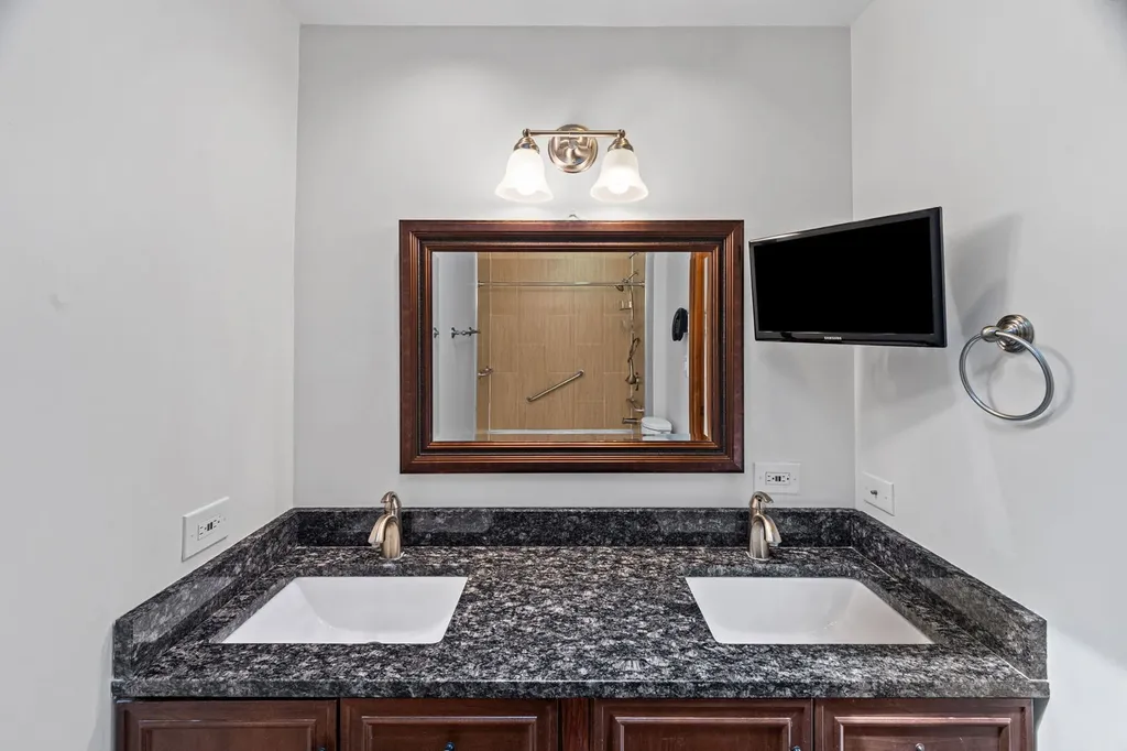 340 Romona Road Wilmette IL 60091