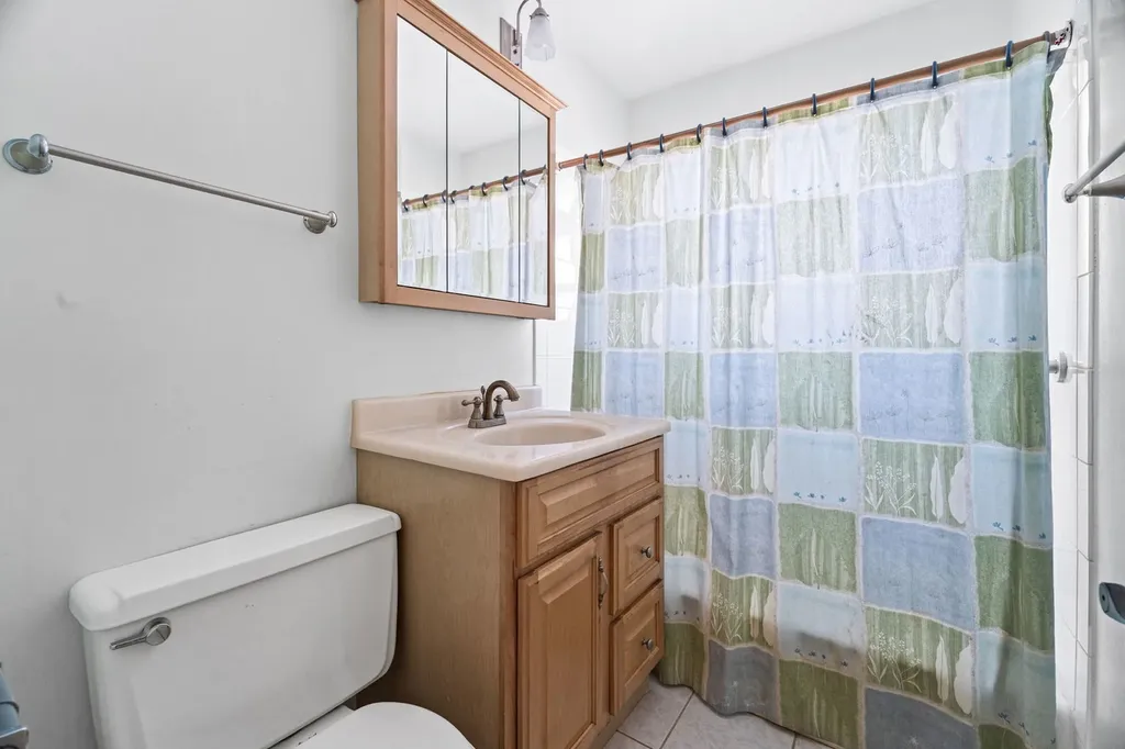 340 Romona Road Wilmette IL 60091
