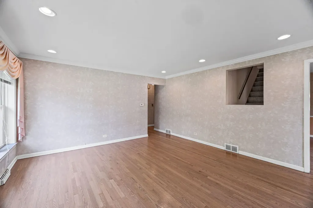 340 Romona Road Wilmette IL 60091