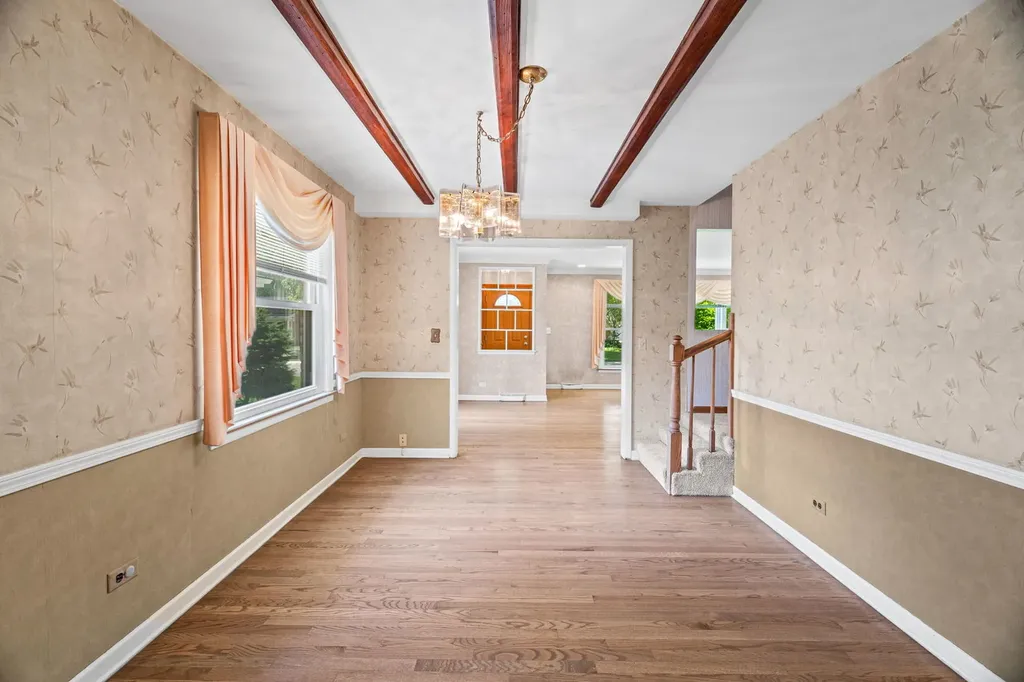 340 Romona Road Wilmette IL 60091