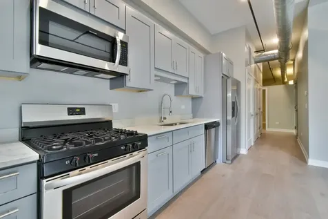 25 West Hubbard Street Chicago IL 60654