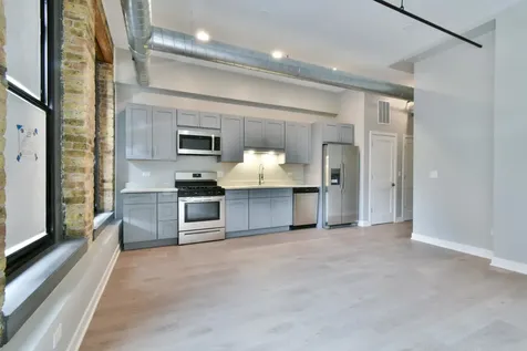 25 West Hubbard Street Chicago IL 60654