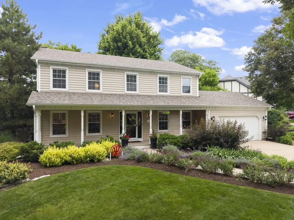 706 Alexandria Drive Naperville IL 60565