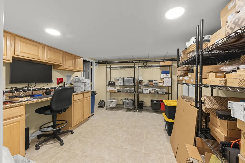 706 Alexandria Drive Naperville IL 60565