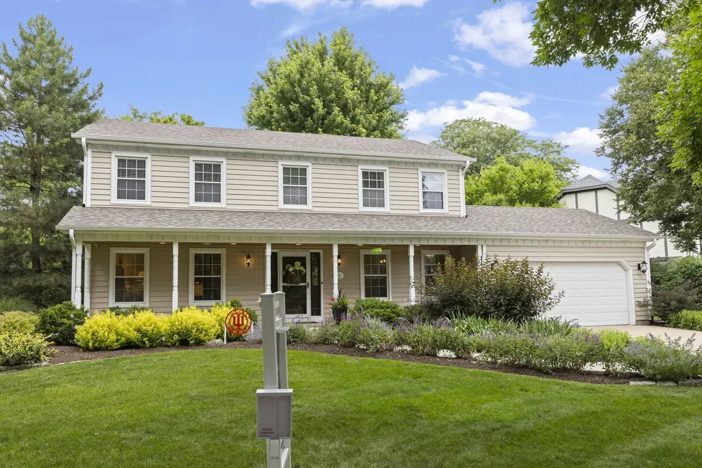 706 Alexandria Drive Naperville IL 60565