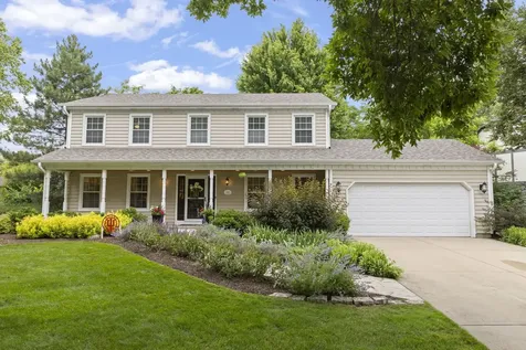706 Alexandria Drive Naperville IL 60565