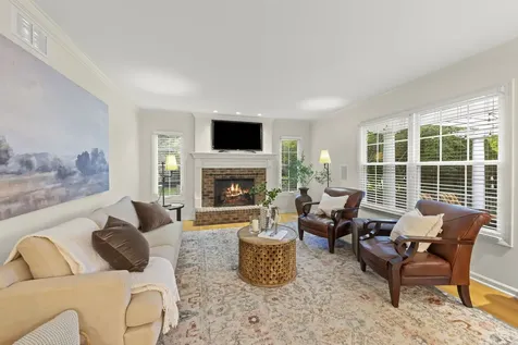 706 Alexandria Drive Naperville IL 60565