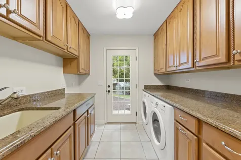 706 Alexandria Drive Naperville IL 60565