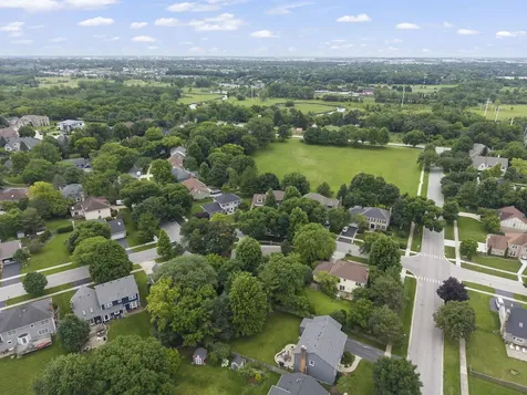 706 Alexandria Drive Naperville IL 60565