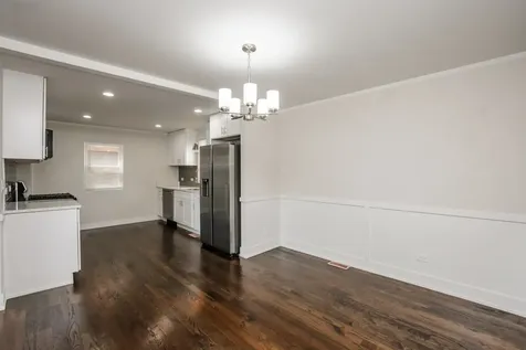 10048 South Saint Lawrence Avenue Chicago IL 60628
