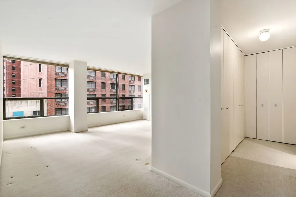 110 East Delaware Place Chicago IL 60611