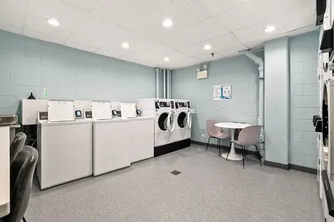 110 East Delaware Place Chicago IL 60611
