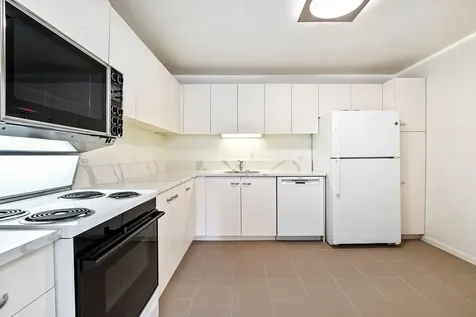 110 East Delaware Place Chicago IL 60611