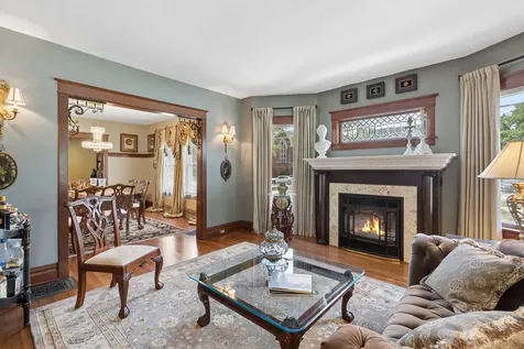 132 North Catherine Street La Grange IL 60525