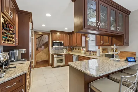 132 North Catherine Street La Grange IL 60525