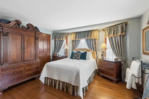 132 North Catherine Street La Grange IL 60525