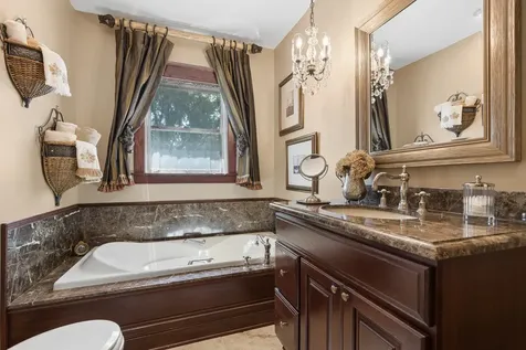 132 North Catherine Street La Grange IL 60525