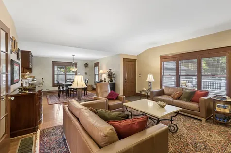 132 North Catherine Street La Grange IL 60525