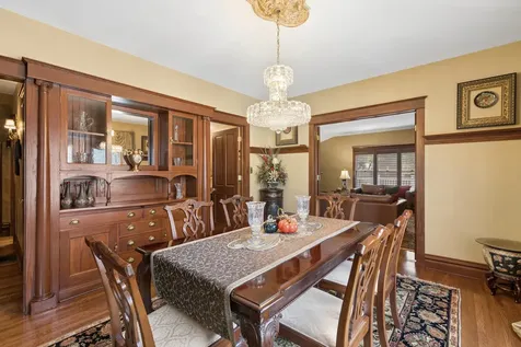 132 North Catherine Street La Grange IL 60525