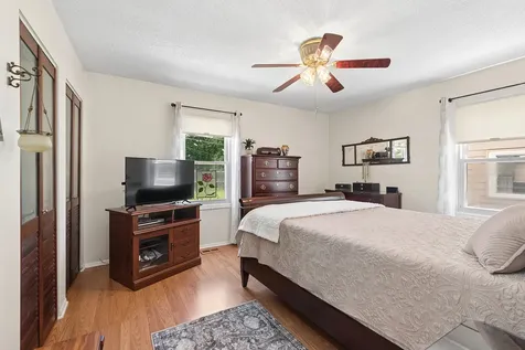 627 Glen Avenue Romeoville IL 60446