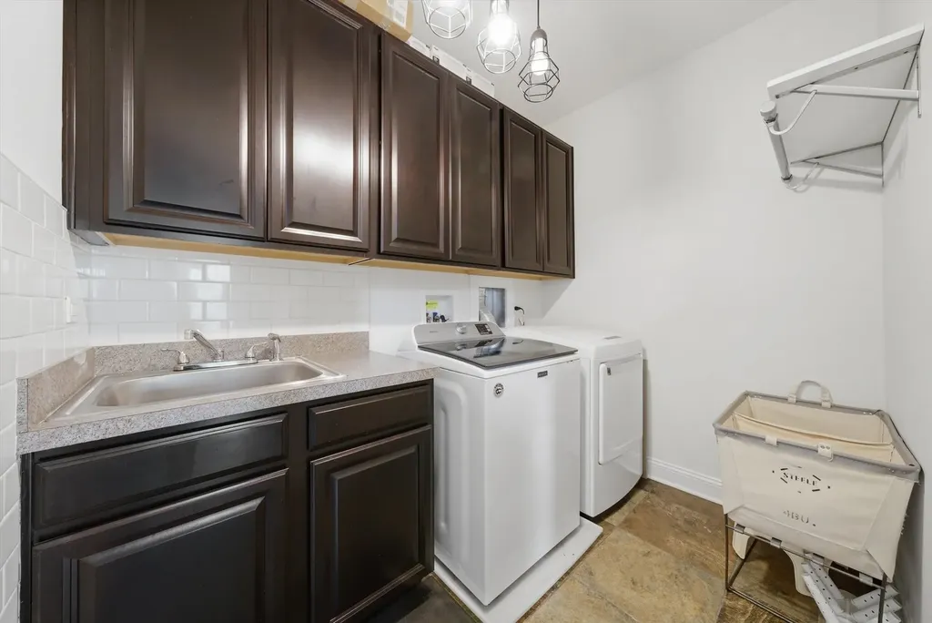 4836 Shumard Lane Naperville IL 60564