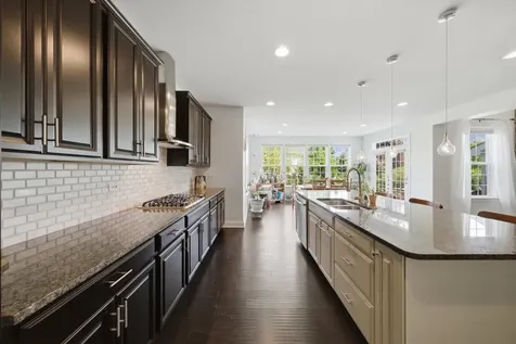 4836 Shumard Lane Naperville IL 60564