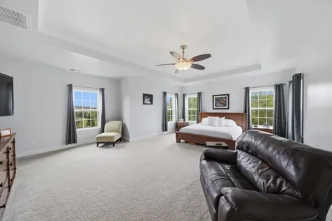 4836 Shumard Lane Naperville IL 60564