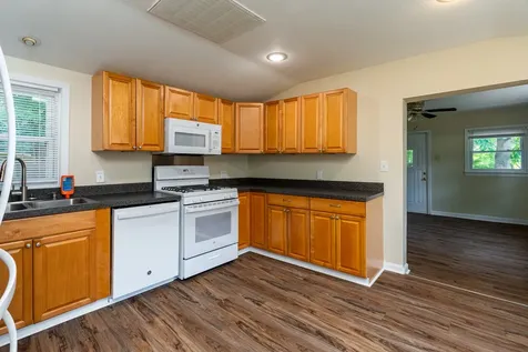 313 North 9th Street Herrin IL 62948