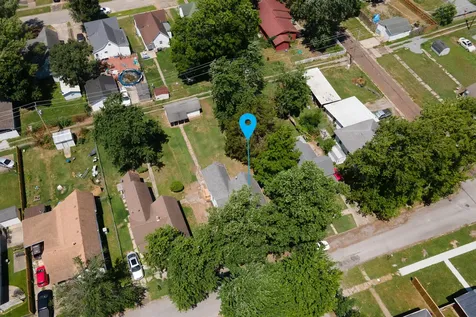313 North 9th Street Herrin IL 62948