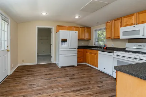 313 North 9th Street Herrin IL 62948