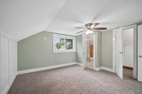 60 North Wisconsin Street Carpentersville IL 60110