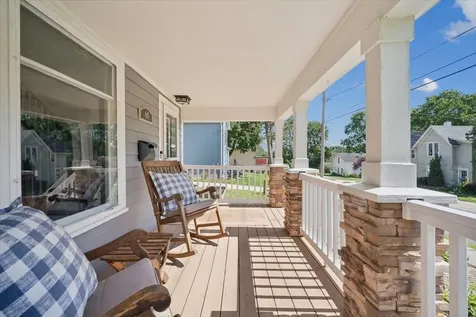 60 North Wisconsin Street Carpentersville IL 60110