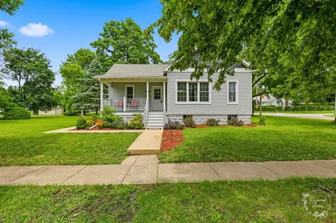 423 East Front Street Gilman IL 60938
