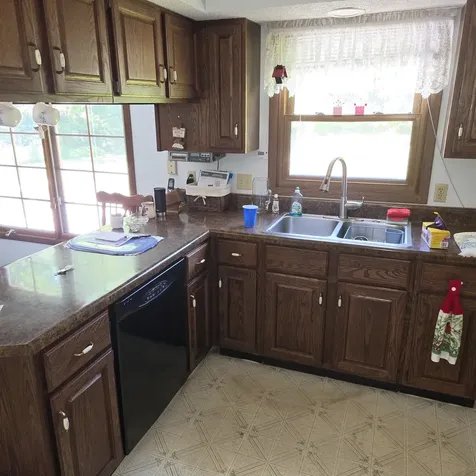 11534 State Highway 37 Highway Benton IL 62812
