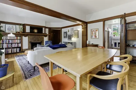 1368 East 57th Street Chicago IL 60637