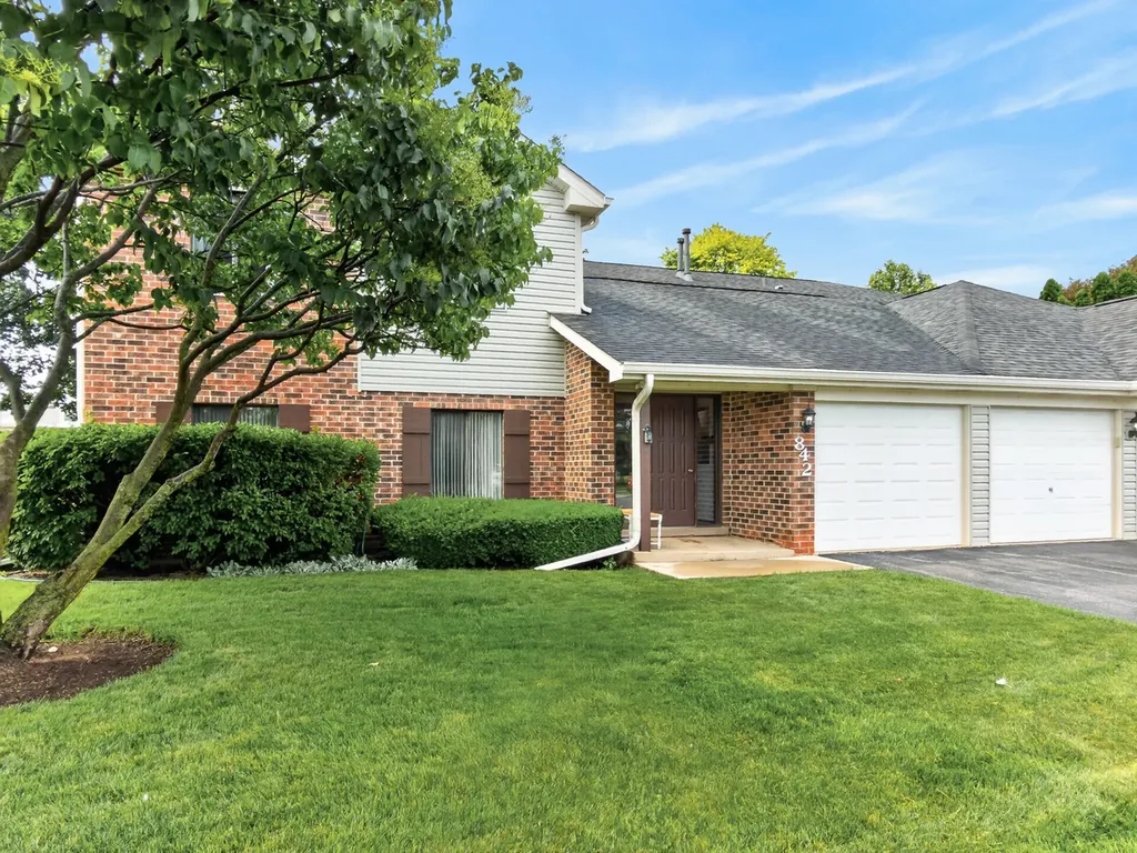 842 North Cross Creek Drive Roselle IL 60172