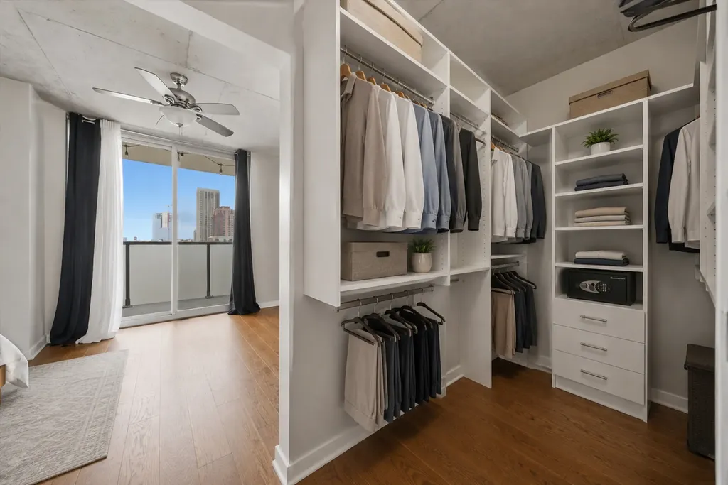 659 West Randolph Street Chicago IL 60661