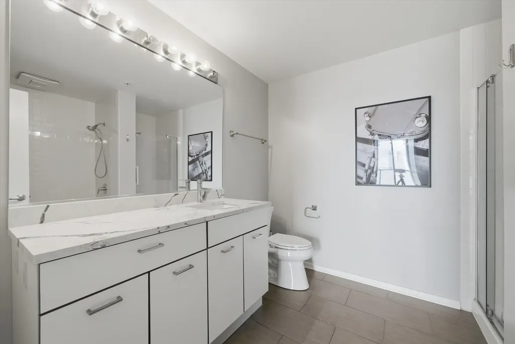 659 West Randolph Street Chicago IL 60661