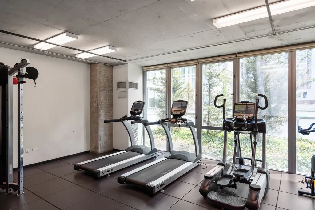 659 West Randolph Street Chicago IL 60661