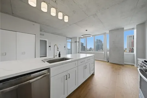 659 West Randolph Street Chicago IL 60661