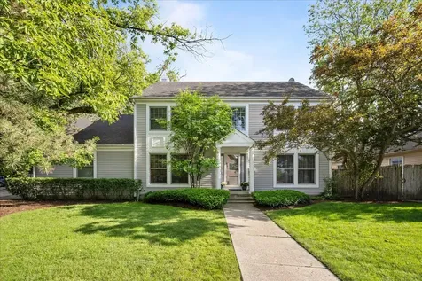 542 Wayland Avenue Kenilworth IL 60043