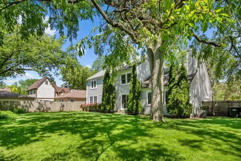 542 Wayland Avenue Kenilworth IL 60043