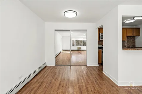 1107 South Old Wilke Road Arlington Heights IL 60005