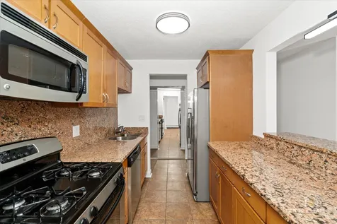 1107 South Old Wilke Road Arlington Heights IL 60005