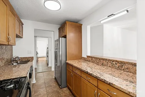 1107 South Old Wilke Road Arlington Heights IL 60005