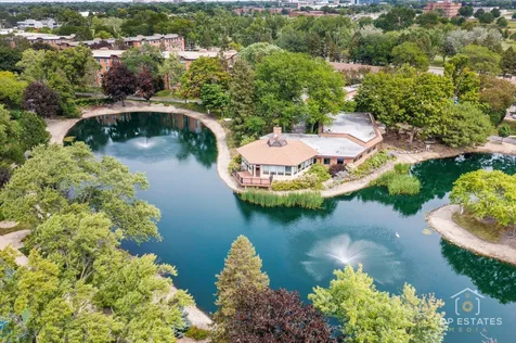 1107 South Old Wilke Road Arlington Heights IL 60005